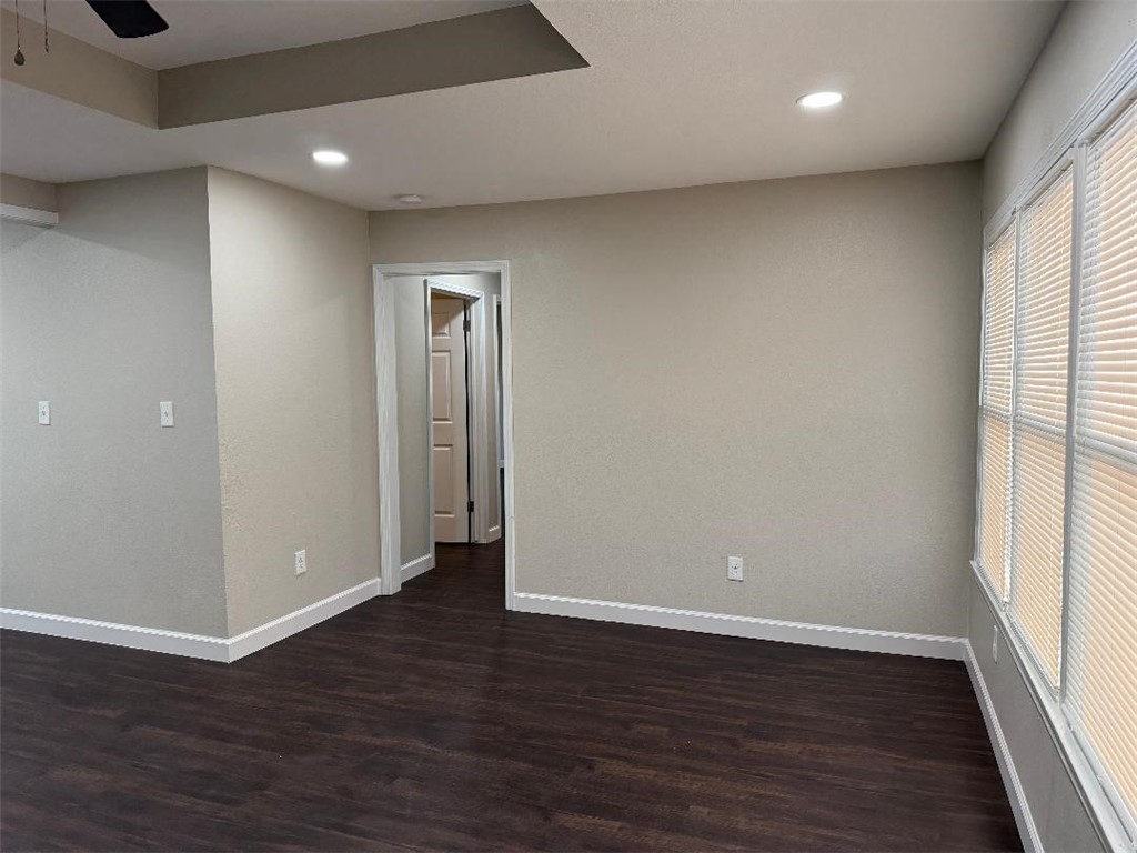 1006 Shiels Dr Property Photo 10