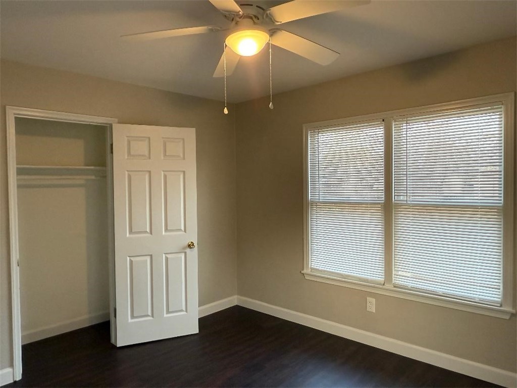 1006 Shiels Dr Property Photo 15