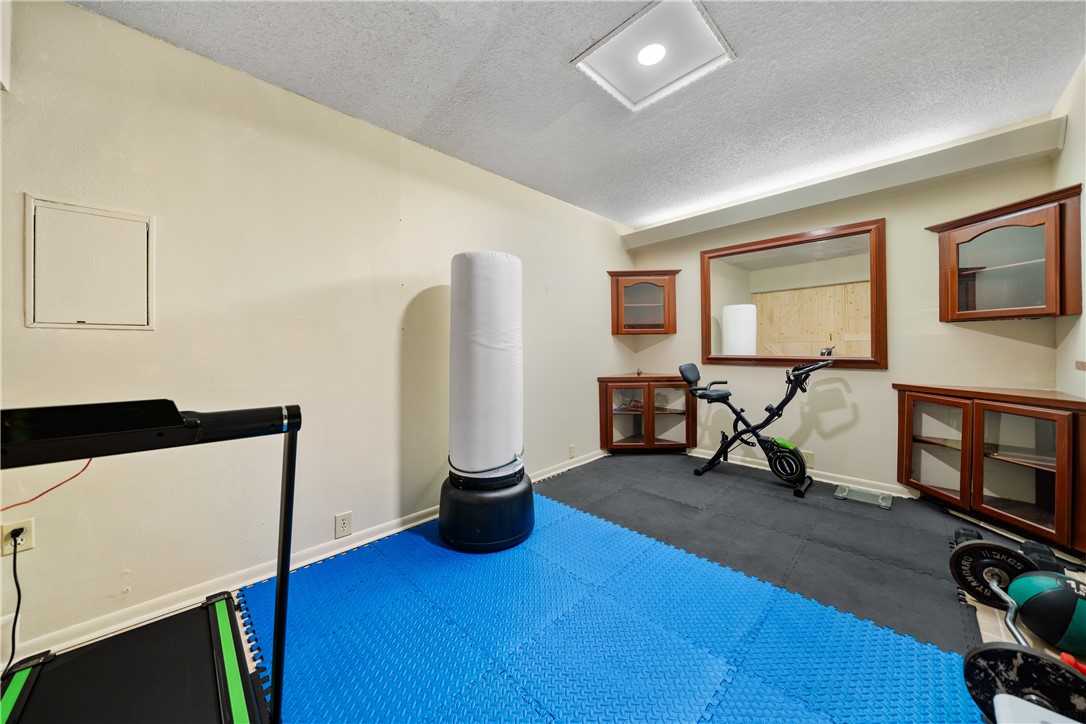 18 Townhouse Lane Property Photo 6