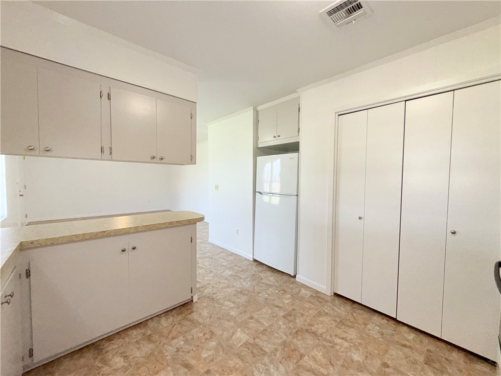 1300 Johnson St Property Photo 6