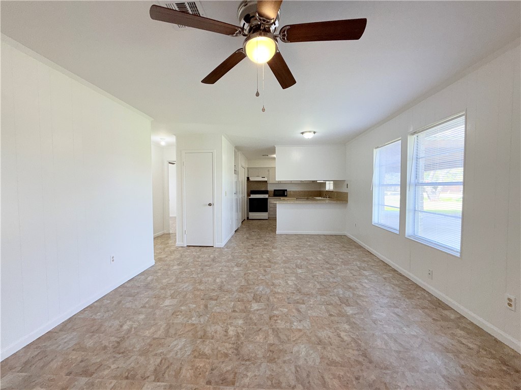 1300 Johnson St Property Photo 14