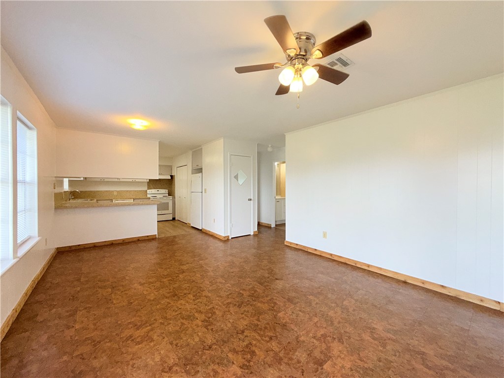 1302 Johnson St Property Photo 21