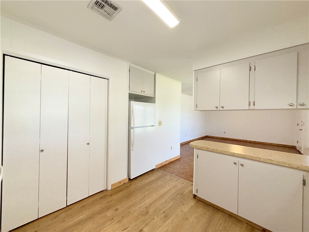 1302 Johnson St Property Photo 32