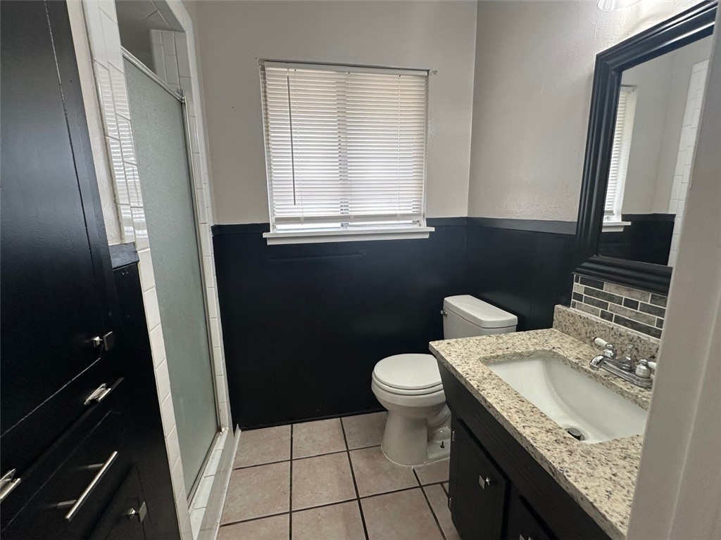 218 Frio Dr Property Photo 11