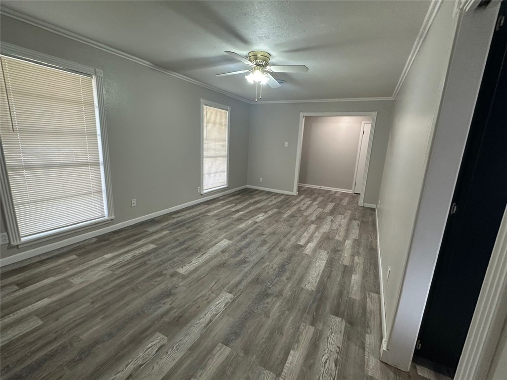 218 Frio Dr Property Photo 24