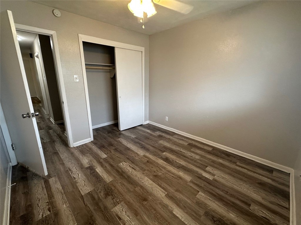 218 Frio Dr Property Photo 35