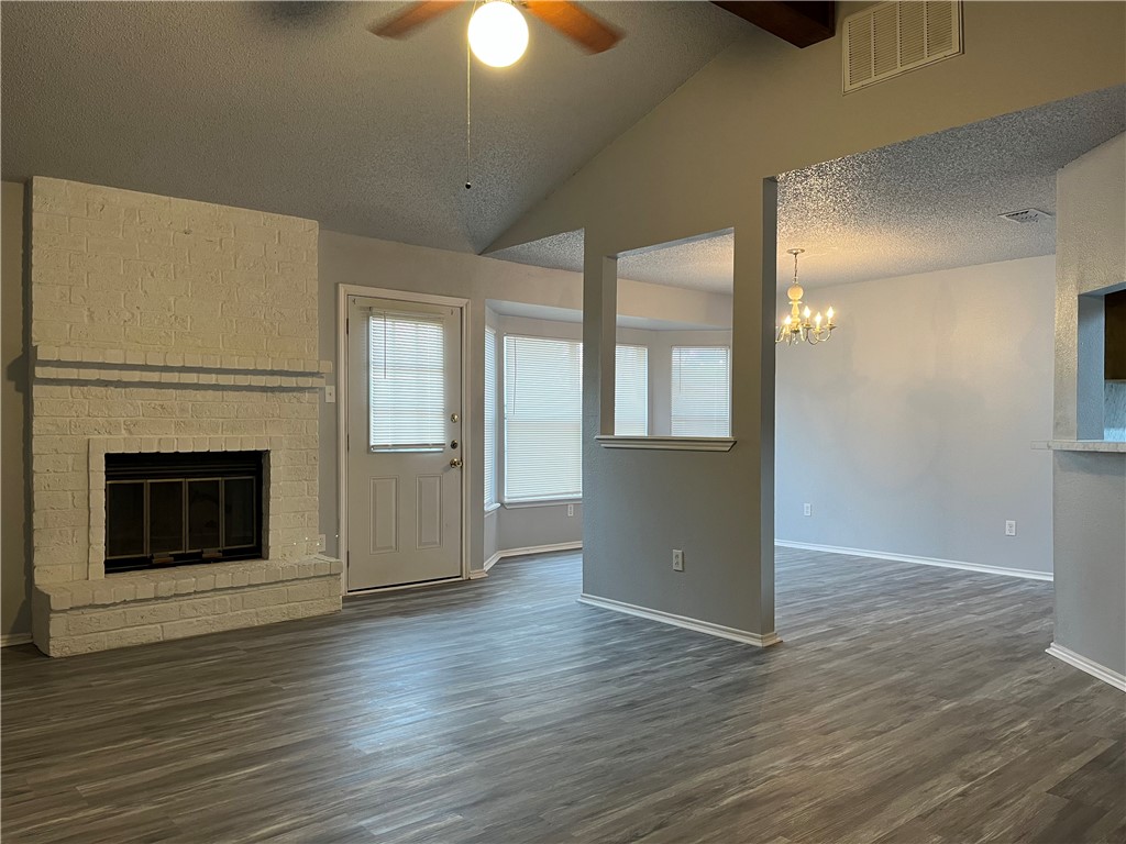 2942 River Bend Ct Property Photo 13