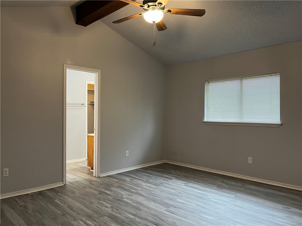 2942 River Bend Ct Property Photo 21