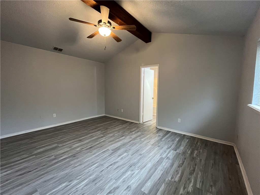 2942 River Bend Ct Property Photo 22