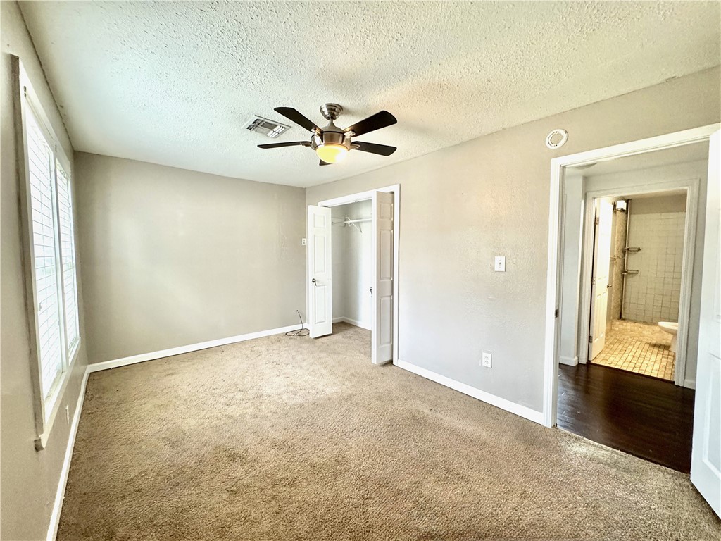 625 Naples St Property Photo 12