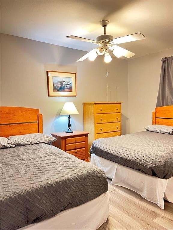 299 Northwest Dr Property Photo 9