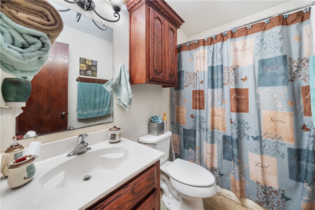 115 County Road 1161 Property Photo 21