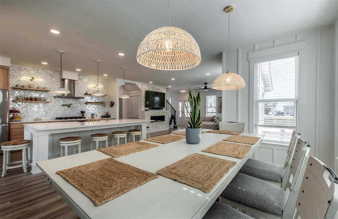 1227 S Magnolia St Property Photo 12