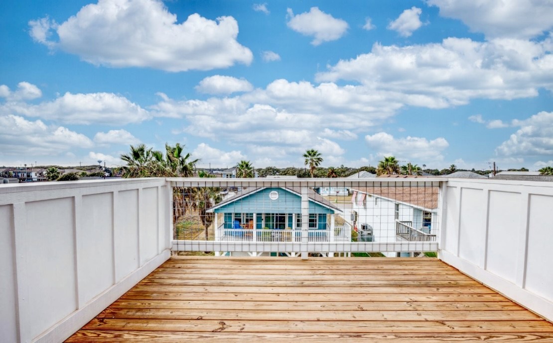 1227 S Magnolia St Property Photo 20