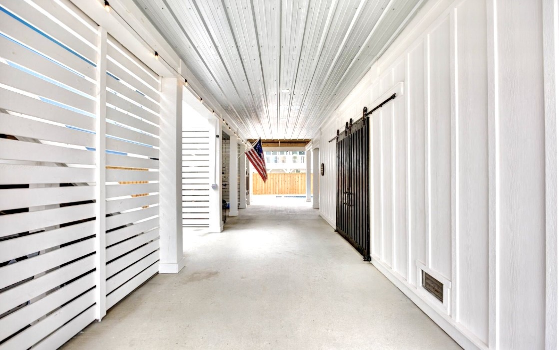 1227 S Magnolia St Property Photo 30