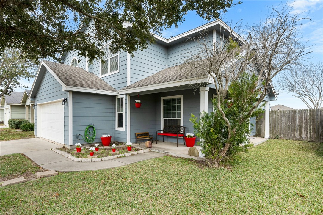 7514 Star Harbor Dr Property Photo 3