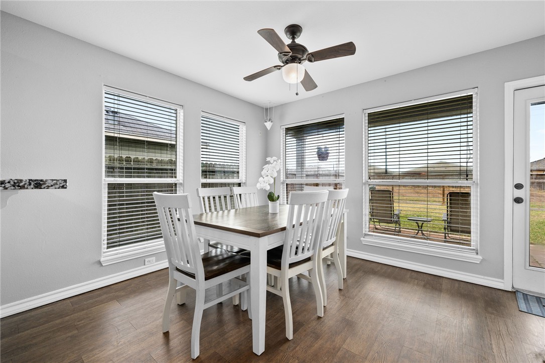 7514 Star Harbor Dr Property Photo 15