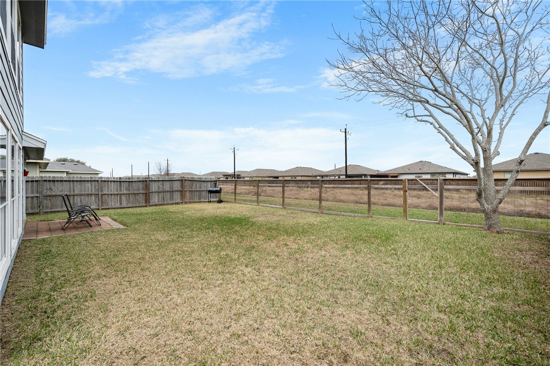 7514 Star Harbor Dr Property Photo 33