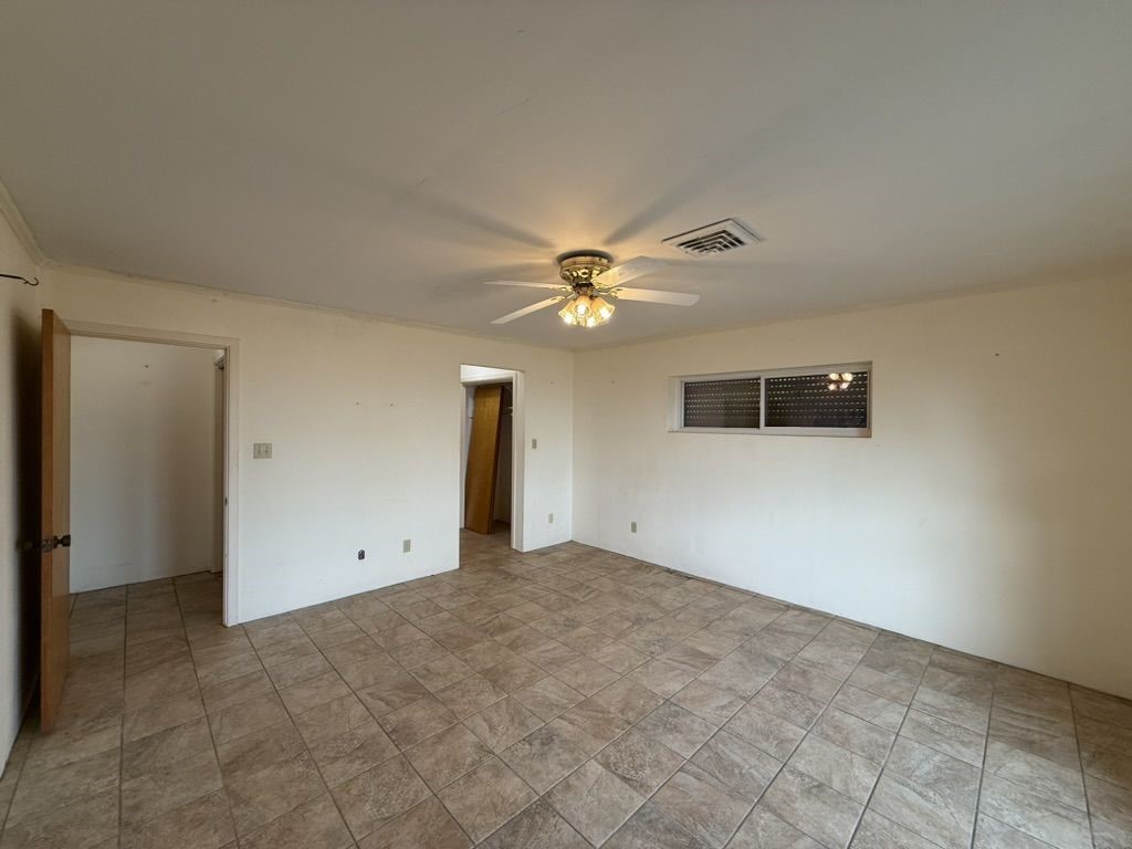 214 Shore Dr Property Photo 22