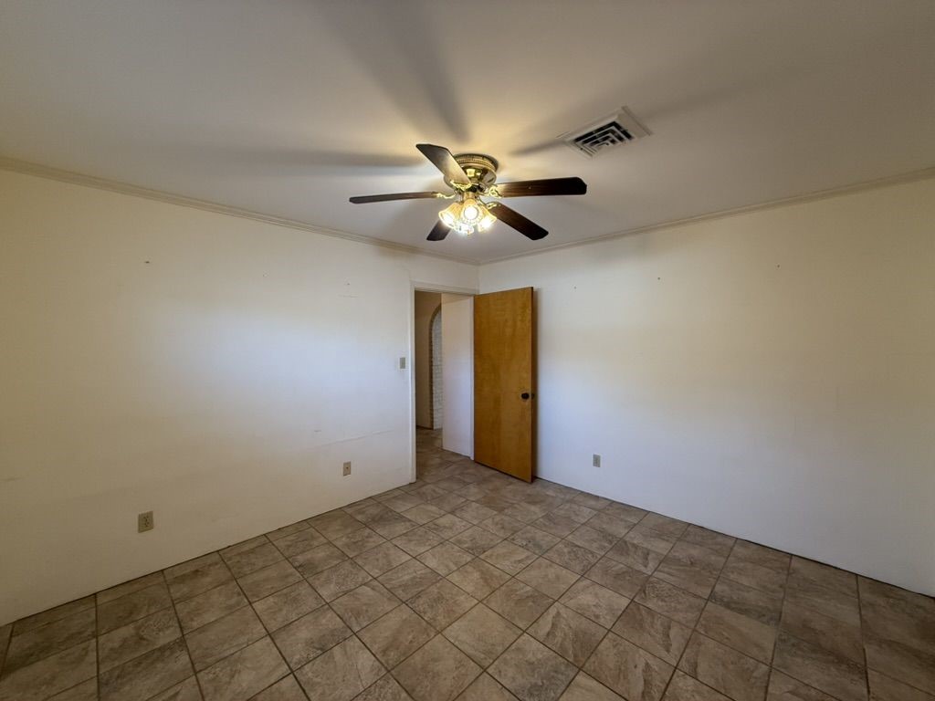 214 Shore Dr Property Photo 31