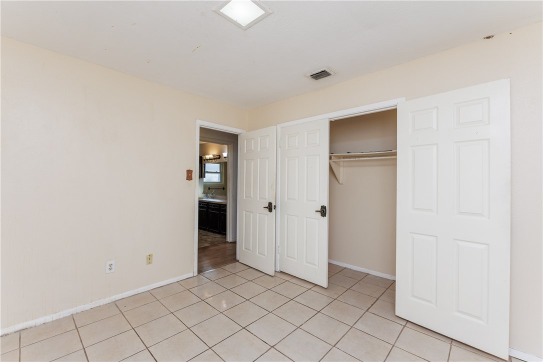 4410 Weiskopf Lane Property Photo 18