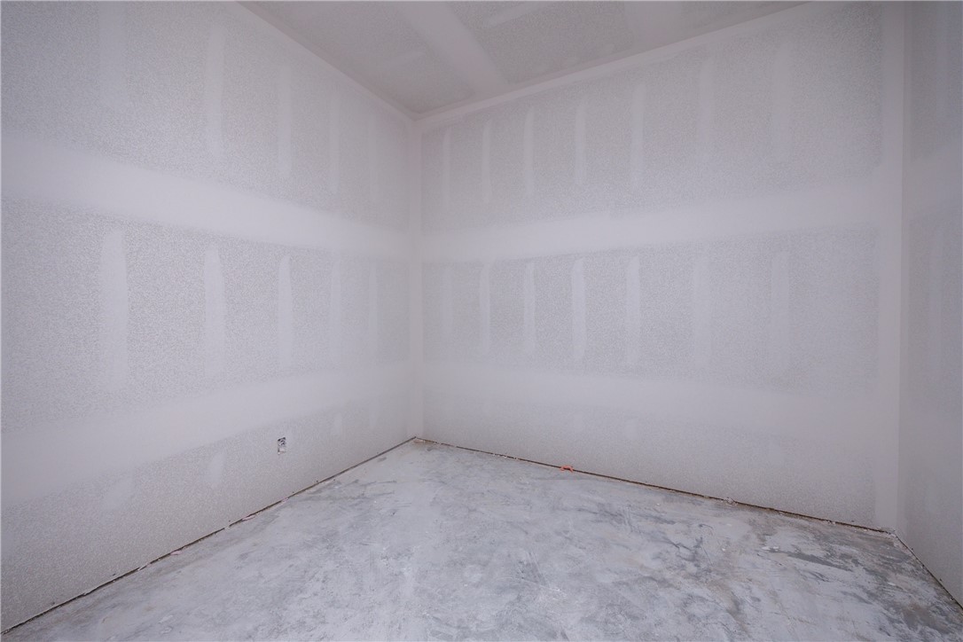 1493 Dragonstone Ct Property Photo 25