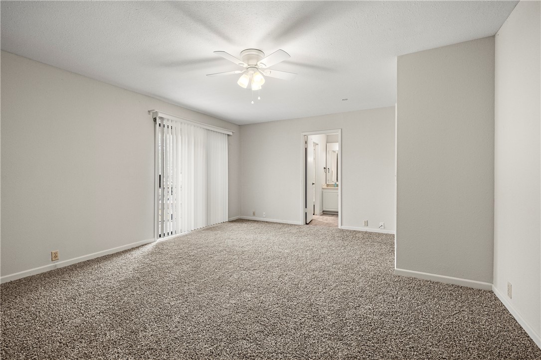 136 Lake Shore Dr Property Photo 21