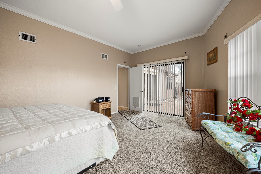 136 Lake Shore Dr Property Photo 29