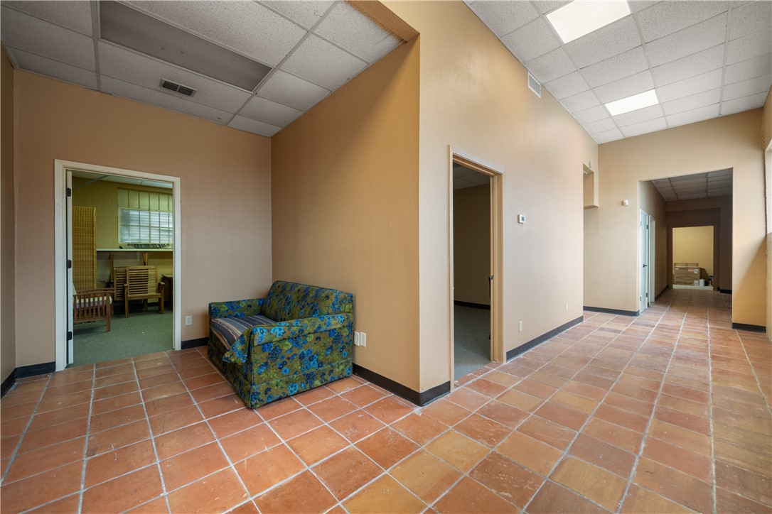 2930 Leopard St Property Photo 17