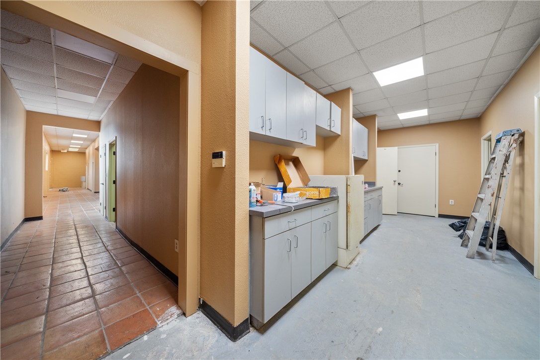 2930 Leopard St Property Photo 27