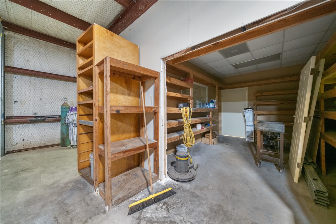 2930 Leopard St Property Photo 32