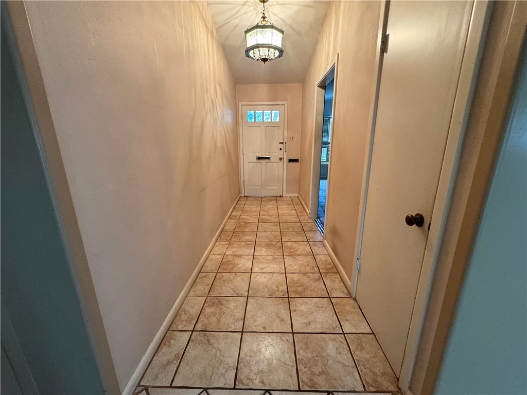 518 Dolphin Pl Property Photo 3