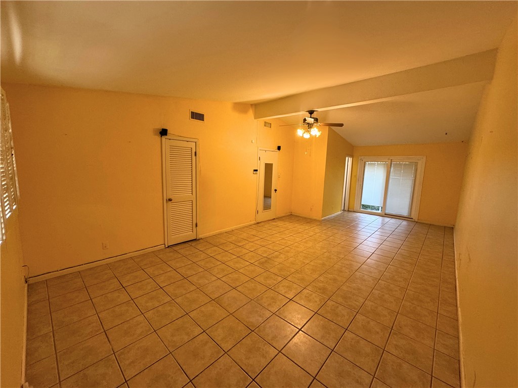 518 Dolphin Pl Property Photo 9