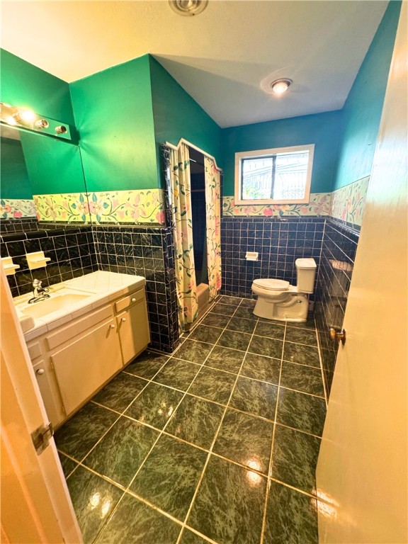 518 Dolphin Pl Property Photo 15