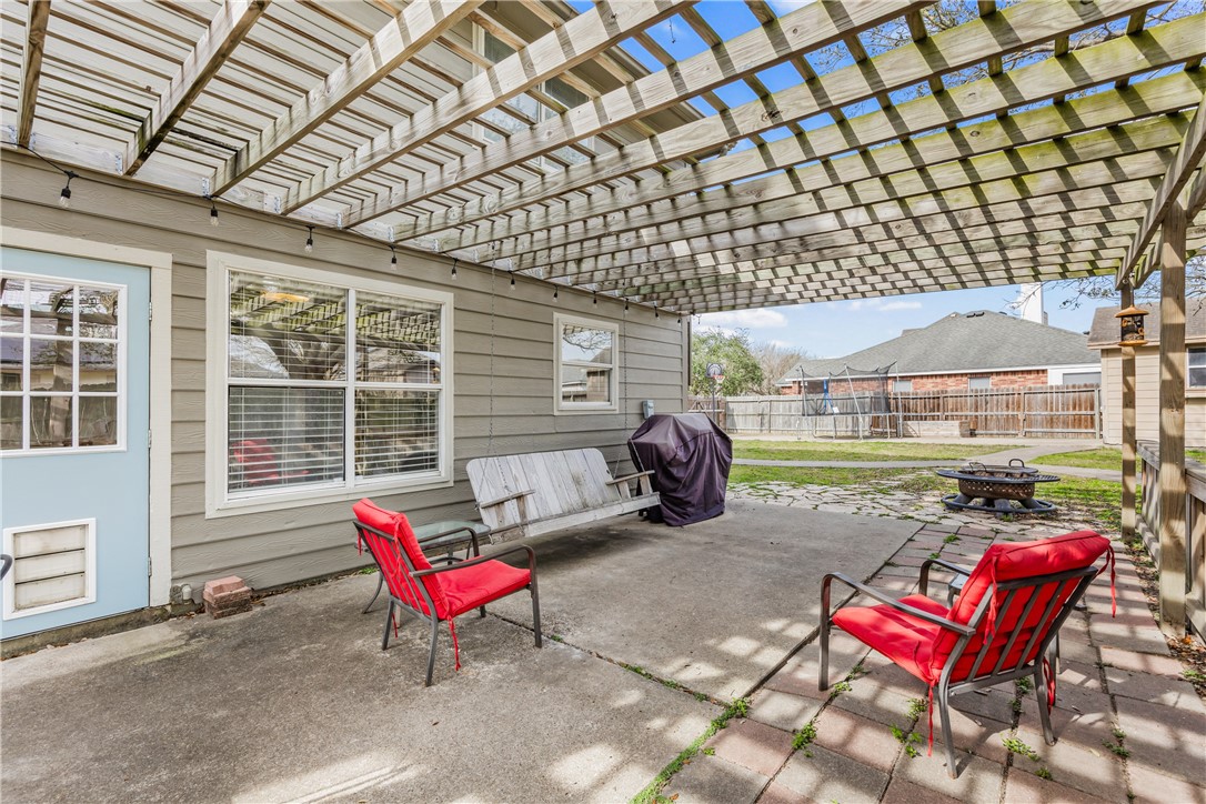 3022 Edmonton Dr Property Photo 27