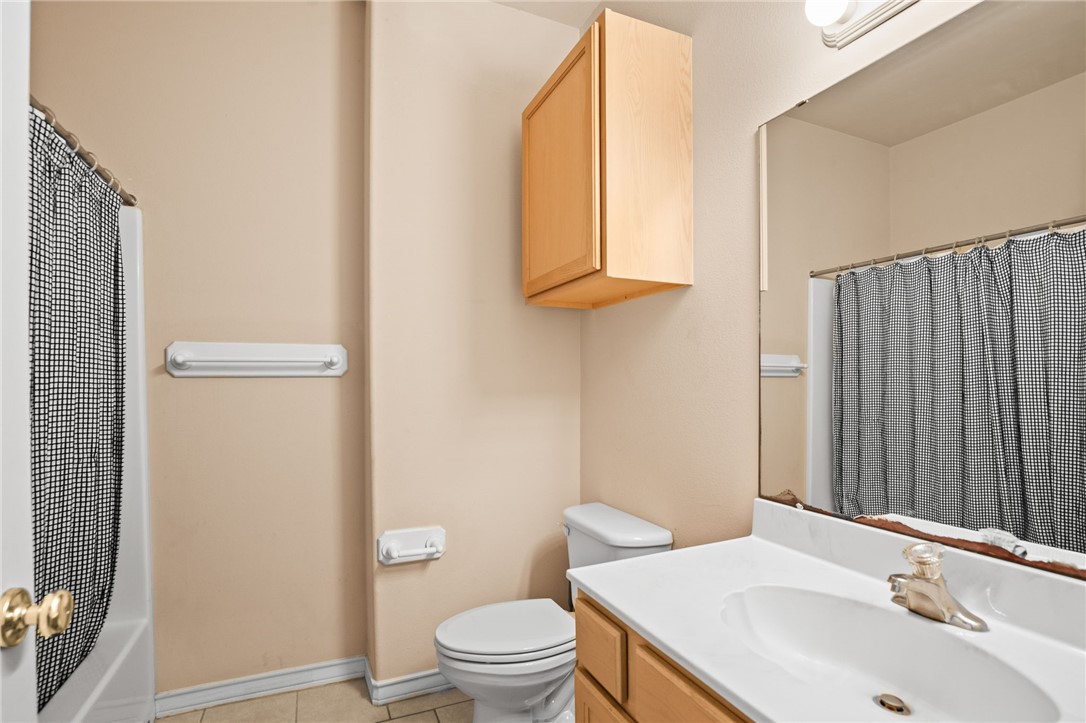 14901 Windward Dr 403 Property Photo 15