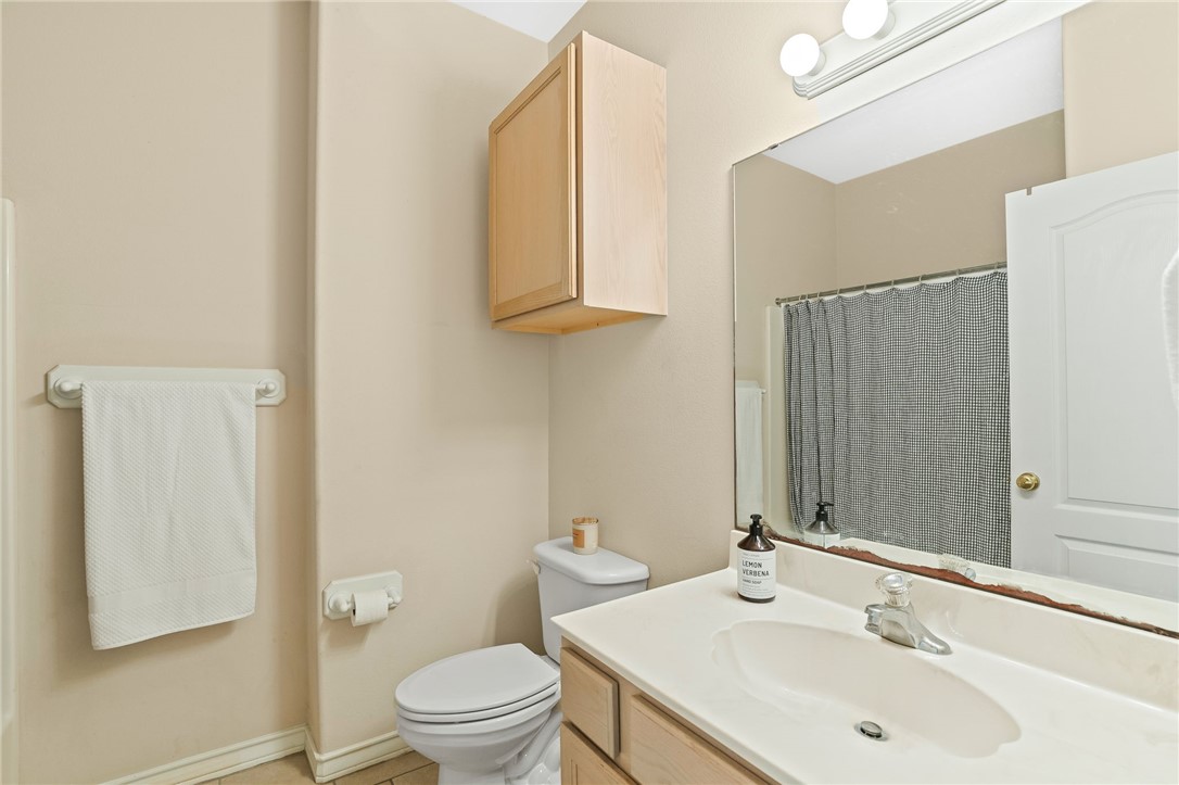 14901 Windward Dr 403 Property Photo 19