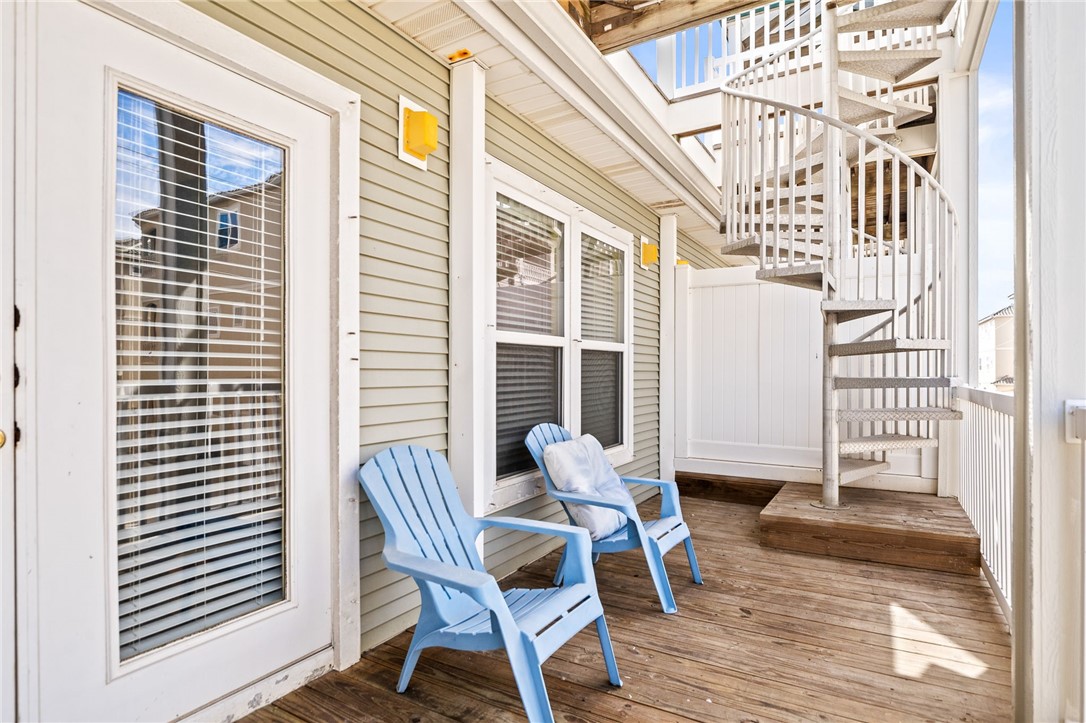 14901 Windward Dr 403 Property Photo 21
