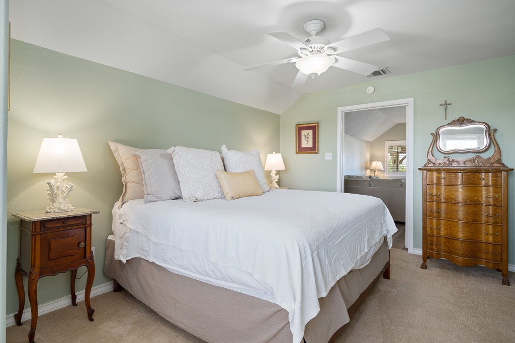 316 Lands End St Property Photo 26