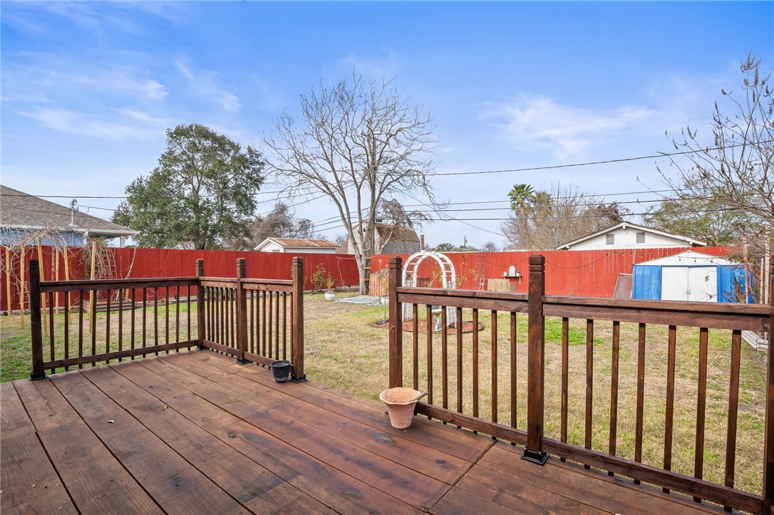 1141 Nancy St Property Photo 16