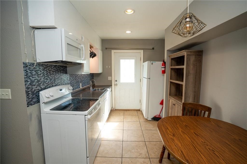 618 Louisiana Ave B Property Photo 2
