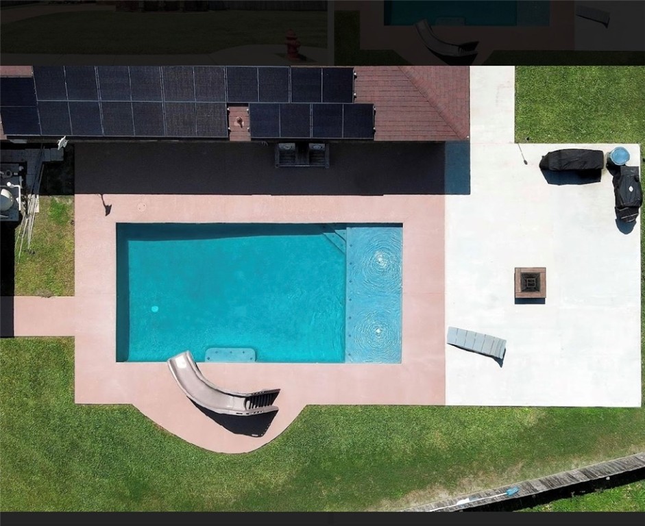 1503 Lewis Property Photo 3