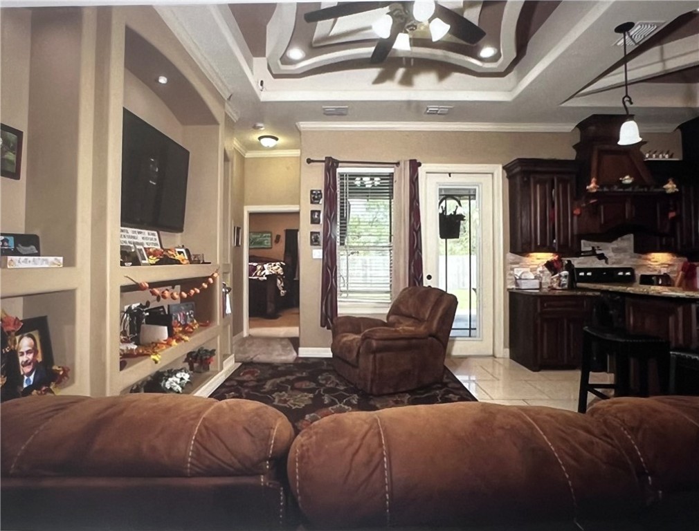 1503 Lewis Property Photo 10