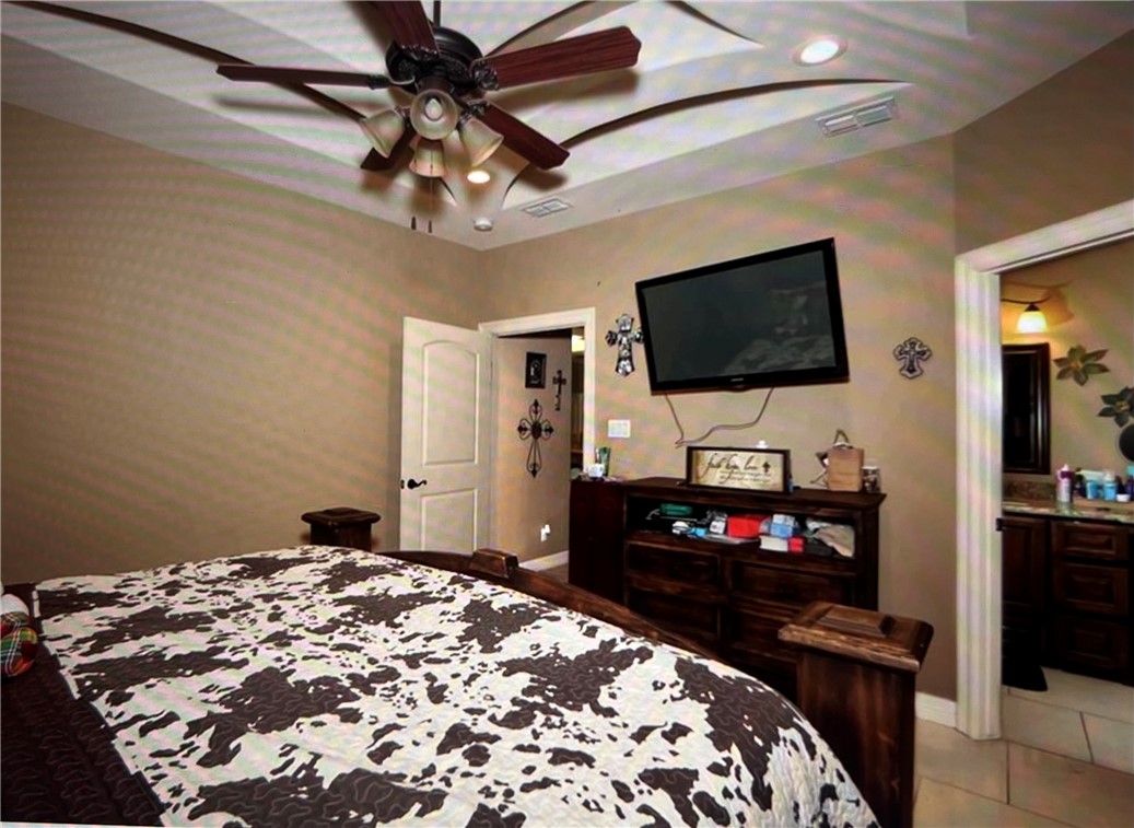 1503 Lewis Property Photo 14