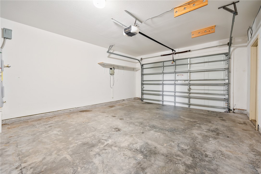 125 Pecan Harbor St Property Photo 24