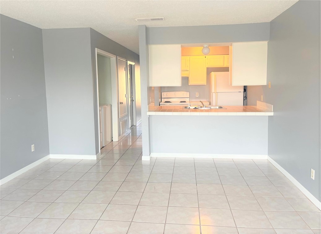 15418 Fortuna Bay Dr 201 Property Photo 5