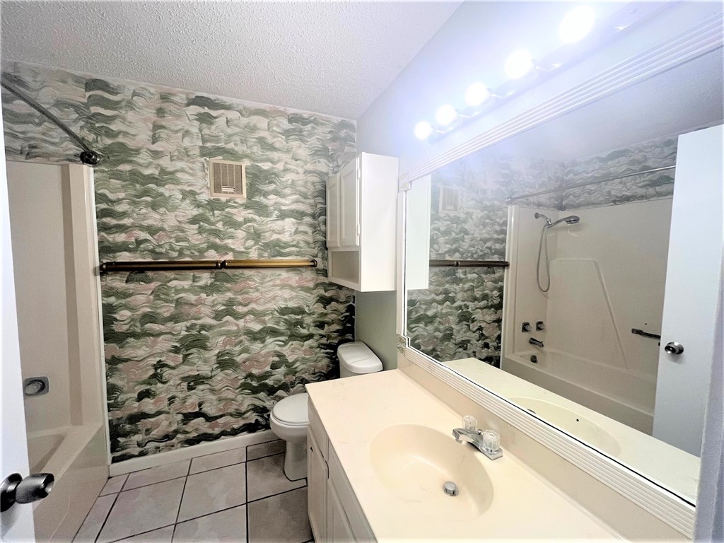 15418 Fortuna Bay Dr 201 Property Photo 8