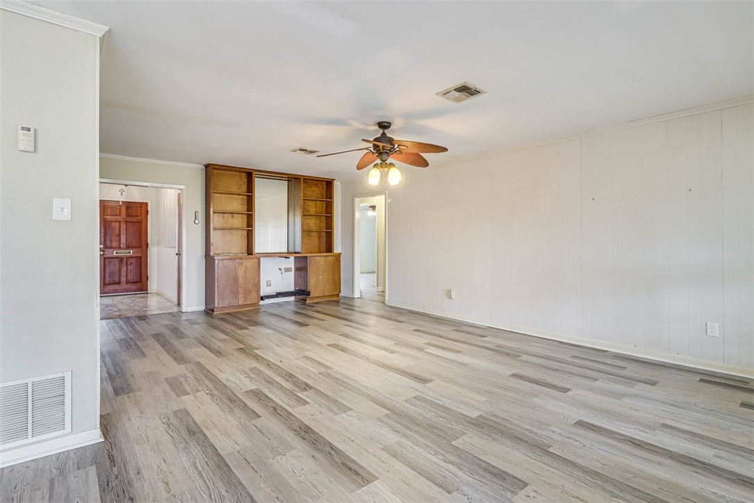 4509 Haverhill Property Photo 9