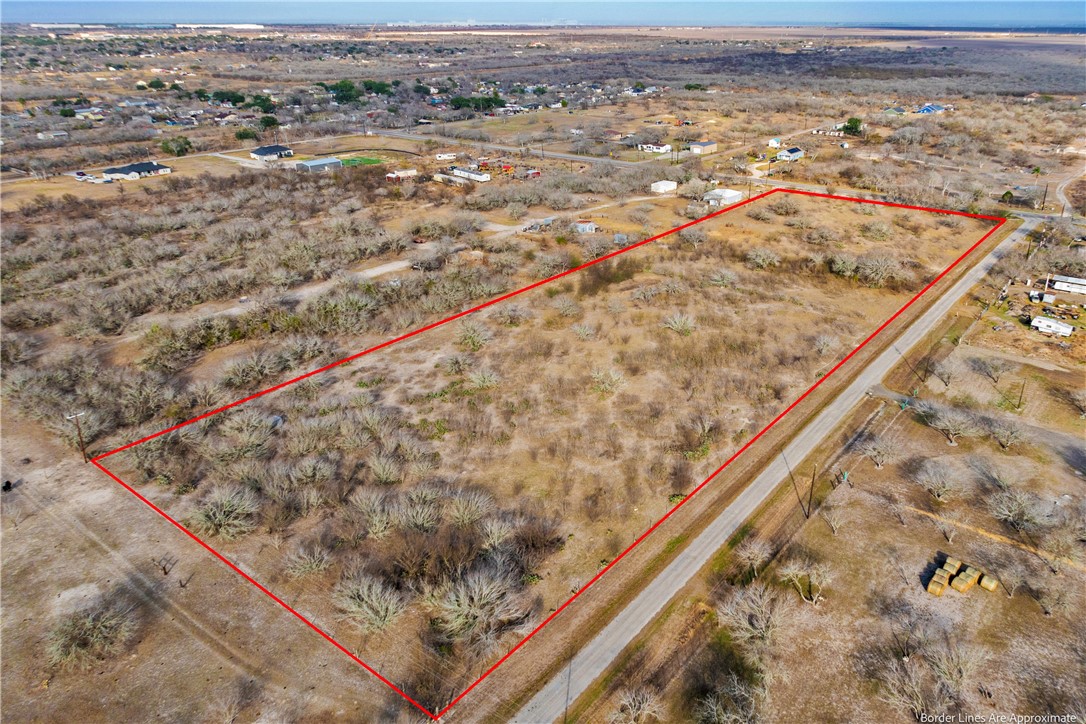 7495 Fm 2046 Property Photo 5