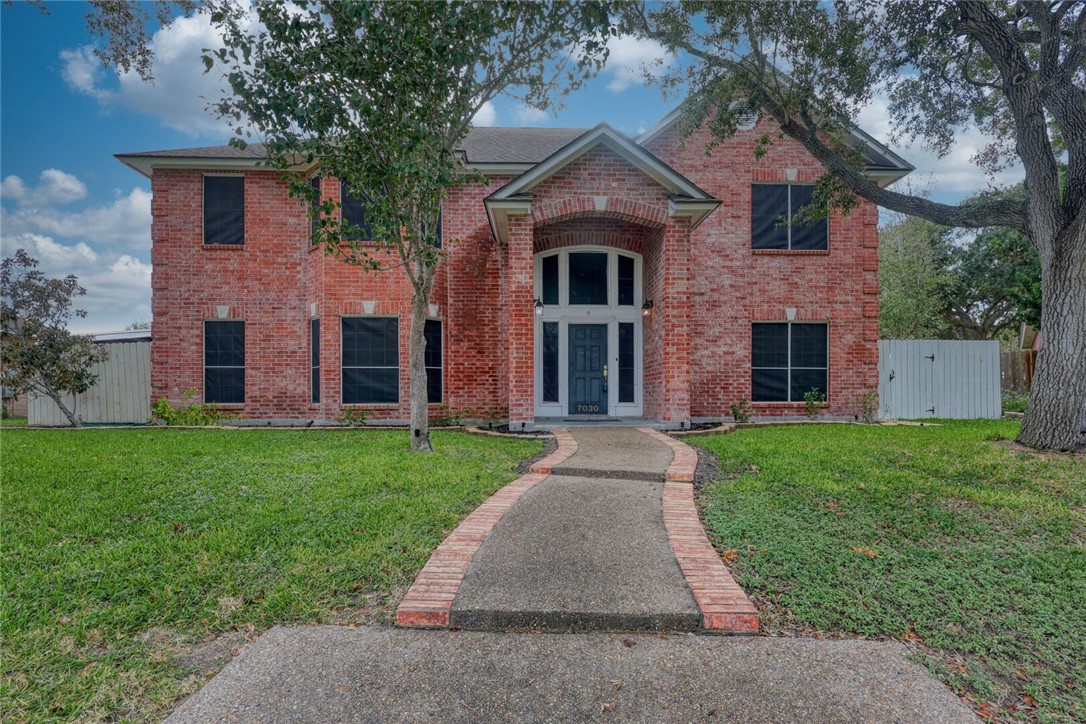 7030 Chiswick Dr Property Photo 1